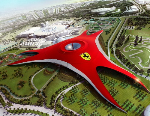 Огромный парк развлечений Ferrari в Абу-Даби
