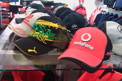 Бейсболки Ferrari, McLare, Red Bull, Michael Schumacher, Williams в FORMULASTORE