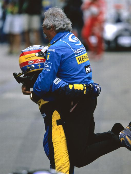 Изображение: germany_2005_alo_briatore.JPG. Тип: image/jpeg. Размер: 510x675. Объем: 46.742KByte.