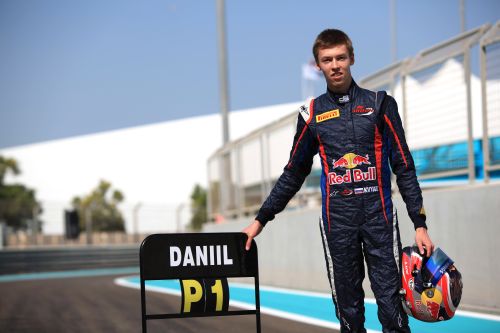 Изображение: kvyat_gp3_win.jpg. Тип: image/jpeg. Размер: 500x333. Объем: 42.39KByte.