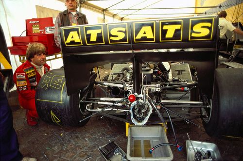 Изображение: Monza_1984_winkelhock.jpg. Тип: image/jpeg. Размер: 500x332. Объем: 70.465KByte.