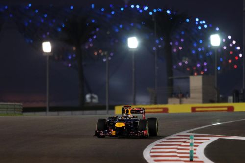 Изображение: abu_dhabi_2012_vettel_seb.jpg. Тип: image/jpeg. Размер: 500x333. Объем: 25.146KByte.