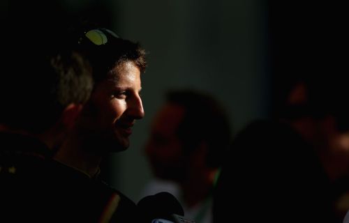 Изображение: abu_dhabi_2013_grosjean.jpg. Тип: image/jpeg. Размер: 500x320. Объем: 6.587KByte.