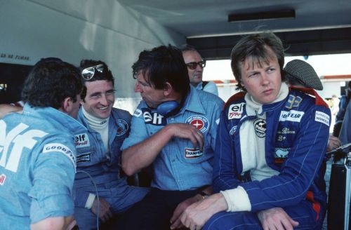 Изображение: argentine_1977_tyrrell.jpg. Тип: image/jpeg. Размер: 500x328. Объем: 32.882KByte.