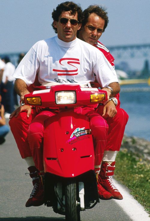 Сенна и Бергер в Монреале на скутере Honda Dio