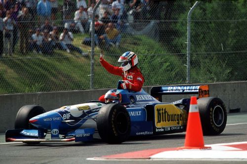 Изображение: canada_1995_finish_alesi_shumacher_taxi.jpg. Тип: image/jpeg. Размер: 500x332. Объем: 39.904KByte.