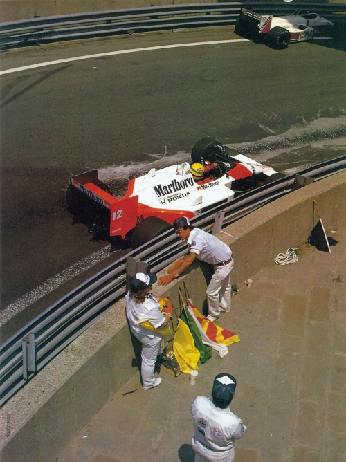 Изображение: detroit_1988_senna.jpg. Тип: image/jpeg. Размер: 500x668. Объем: 298.602KByte.