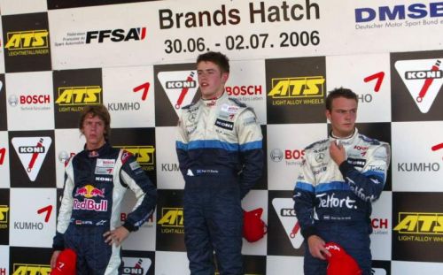 Изображение: diresta_vettel_vandergarde_2006.jpg. Тип: image/jpeg. Размер: 500x311. Объем: 57.459KByte.