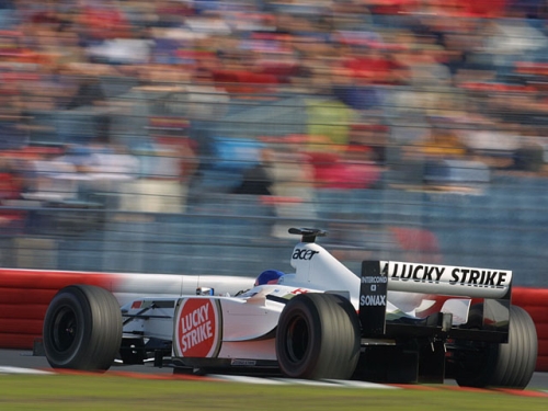 Изображение: europe_2002_villeneuve.jpg. Тип: image/jpeg. Размер: 500x375. Объем: 128.476KByte.