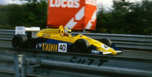 Изображение: f3000_1988_kempton.jpg. Тип: image/jpeg. Размер: 500x256. Объем: 20.611KByte.