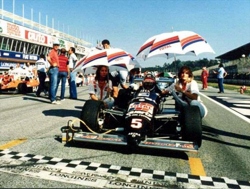 Изображение: f3_imola_1985_forini.jpg. Тип: image/jpeg. Размер: 500x379. Объем: 55.999KByte.