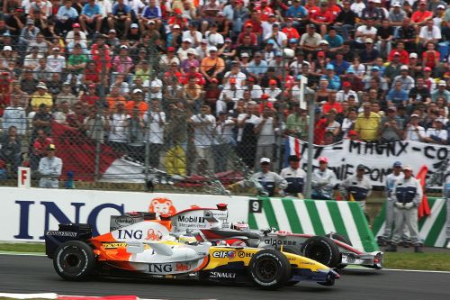 france_2007_fisichella_alonso.jpg