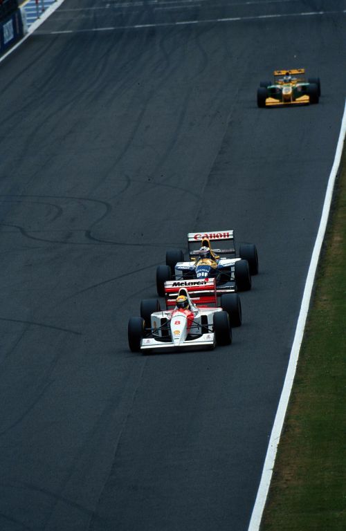 Изображение: gbr_1993-senna_prost_schumacher.jpg. Тип: image/jpeg. Размер: 500x768. Объем: 40.131KByte.