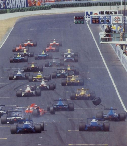 Изображение: hockenheim_1990_start.jpg. Тип: image/jpeg. Размер: 500x575. Объем: 44.941KByte.