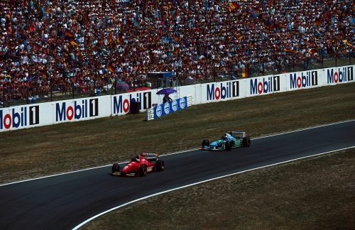 Изображение: hockenheim_1994_berger_schumacher.jpg. Тип: image/jpeg. Размер: 500x324. Объем: 170.144KByte.