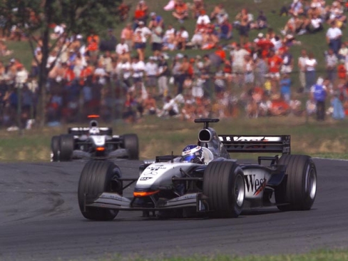 Изображение: hungaroring_2002_raikkonen_coulthard.jpg. Тип: image/jpeg. Размер: 500x375. Объем: 126.29KByte.