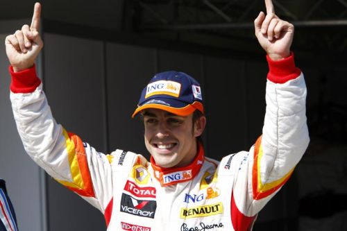 Изображение: hungaroring_2009_alonso.jpg. Тип: image/jpeg. Размер: 500x333. Объем: 40.987KByte.