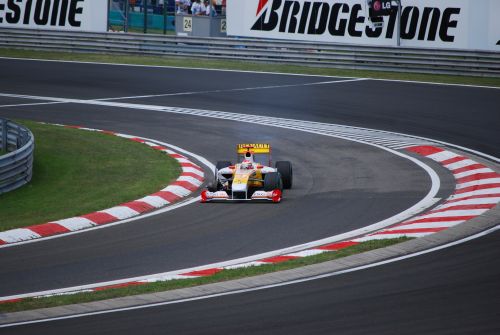 Изображение: hungaroring_2009_alonso1.jpg. Тип: image/jpeg. Размер: 500x335. Объем: 95.216KByte.