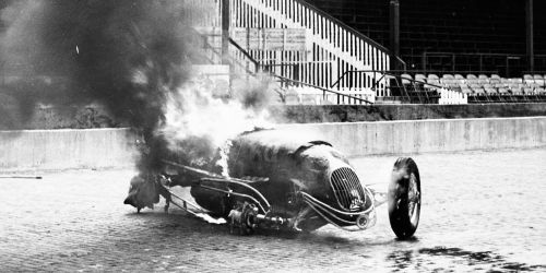 Изображение: indy500_1952_levrett.jpg. Тип: image/jpeg. Размер: 500x250. Объем: 48.042KByte.