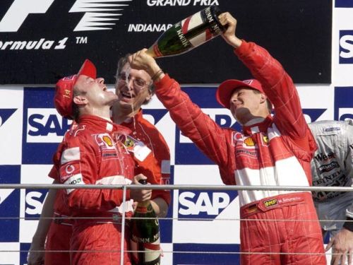 Изображение: indy_2002_podium1.jpg. Тип: image/jpeg. Размер: 500x375. Объем: 44.308KByte.