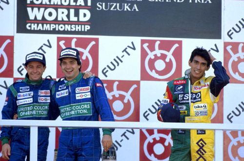 Изображение: japan_1990_podium.jpg. Тип: image/jpeg. Размер: 500x331. Объем: 42.271KByte.