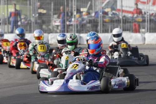 Изображение: lancieri_karting.jpg. Тип: image/jpeg. Размер: 500x333. Объем: 158.513KByte.