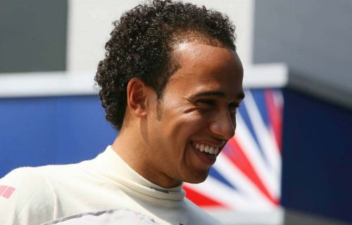 Изображение: lewis_hamilton_2006.jpg. Тип: image/jpeg. Размер: 500x320. Объем: 20.655KByte.