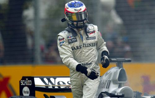 Изображение: melbourne_2004_raikkonen_retire.jpg. Тип: image/jpeg. Размер: 500x315. Объем: 26.958KByte.