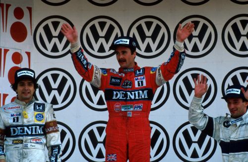 Изображение: mexico_1987_podium.jpg. Тип: image/jpeg. Размер: 500x326. Объем: 51.255KByte.