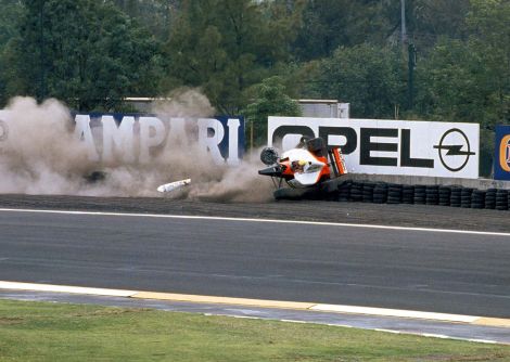 Изображение: mexico_1991_senna_crash.jpg. Тип: image/jpeg. Размер: 470x334. Объем: 31.049KByte.