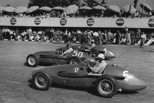 Изображение: monza_1953_start.jpg. Тип: image/jpeg. Размер: 500x335. Объем: 39.274KByte.