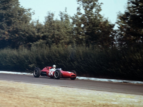 Изображение: monza_1962_vaccarella.jpg. Тип: image/jpeg. Размер: 500x375. Объем: 138.911KByte.