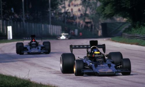 Изображение: monza_1973_peterson_fittipaldi.jpg. Тип: image/jpeg. Размер: 500x300. Объем: 23.583KByte.