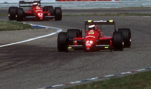 Изображение: monza_1988_berger_alboreto.jpg. Тип: image/jpeg. Размер: 500x294. Объем: 25.05KByte.