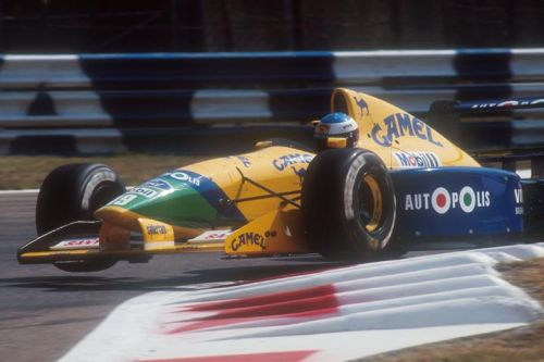 Изображение: monza_1991_mschumacher.jpg. Тип: image/jpeg. Размер: 500x333. Объем: 31.984KByte.