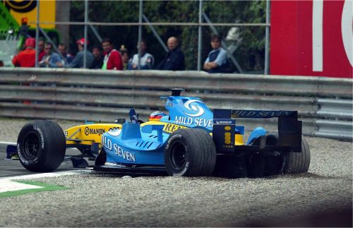 Изображение: monza_2004_alonso_fernando.jpg. Тип: image/jpeg. Размер: 500x323. Объем: 37.491KByte.