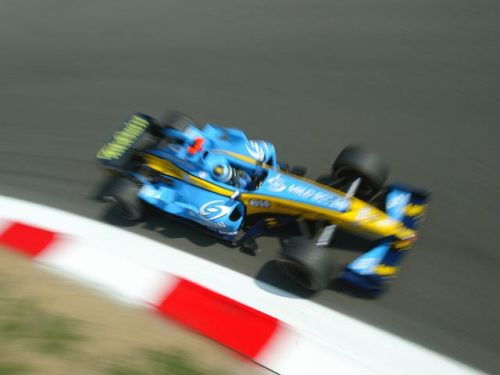 Изображение: monza_2004_trulli.jpg. Тип: image/jpeg. Размер: 500x375. Объем: 18.353KByte.