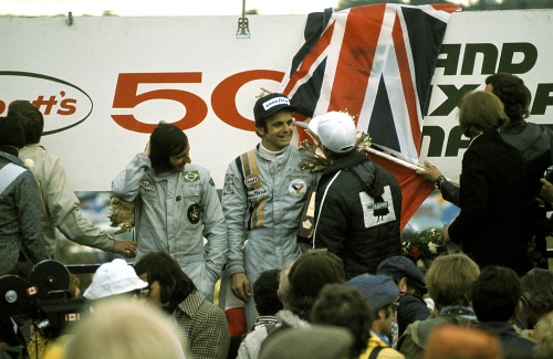 Изображение: mosport_1973_podium.jpg. Тип: image/jpeg. Размер: 500x325. Объем: 147.268KByte.