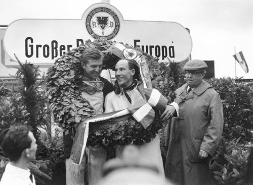 Изображение: nurburgring_1961_podium.jpg. Тип: image/jpeg. Размер: 500x367. Объем: 36.938KByte.