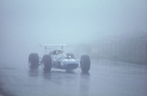 Изображение: nurburgring_1968_stewart1.jpg. Тип: image/jpeg. Размер: 500x327. Объем: 9.421KByte.