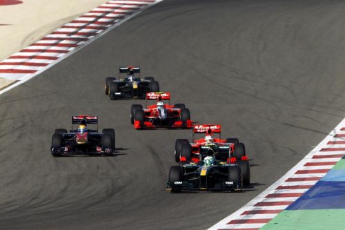 Изображение: sachir_2010_kovalainen_trulli_buemi_glock_digrassi.jpg. Тип: image/jpeg. Размер: 500x333. Объем: 37.235KByte.