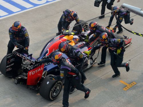 Изображение: sepang_2014_ricciardo.jpg. Тип: image/jpeg. Размер: 500x374. Объем: 42.279KByte.