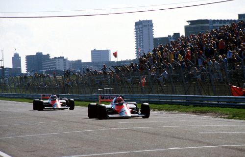 Изображение: zandvoorth_1985_lauda_prost.jpg. Тип: image/jpeg. Размер: 500x322. Объем: 32.819KByte.