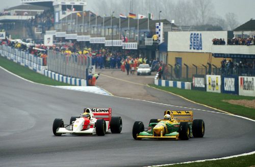 Изображение: senna_patrese_1993_donington.jpg. Тип: image/jpeg. Размер: 500x329. Объем: 32.828KByte.