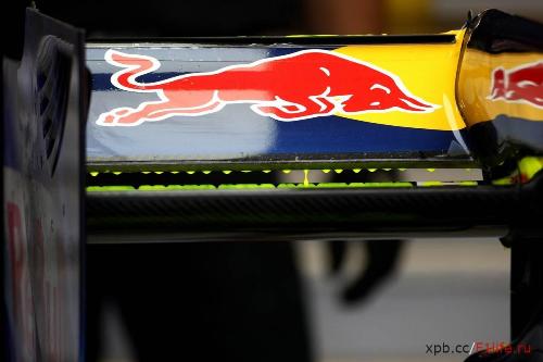 Заднее антикрыло Red Bull Racing